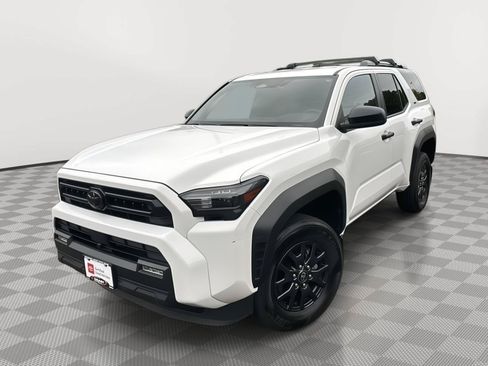 Used 2025 Toyota 4Runner SR5 AWD/4WD image 1