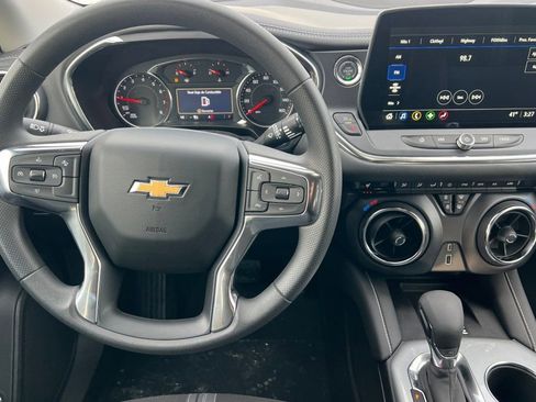 New 2026 Chevrolet Blazer LT w/ Convenience Package AWD/4WD image 11