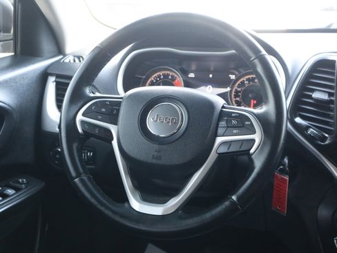 Used 2017 Jeep Cherokee Trailhawk w/ Trailer Tow Group image 14