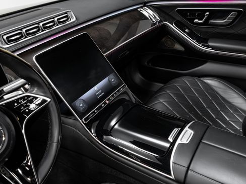 Used 2021 Mercedes-Benz S 580 4MATIC Sedan image 64