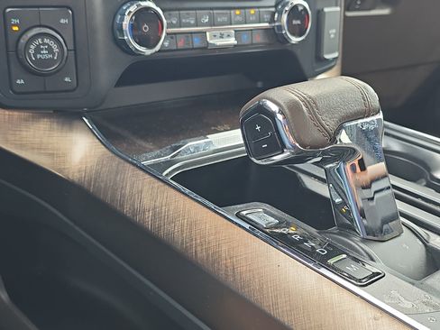 Used 2024 Ford F150 King Ranch w/ FX4 Off-Road Package image 20