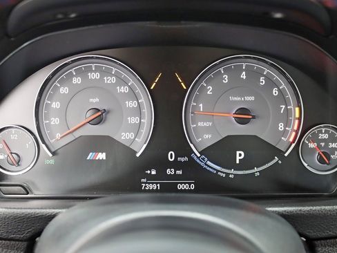 Used 2018 BMW M3 image 19
