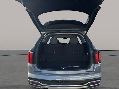 Used 2022 Kia Sorento SX image 30