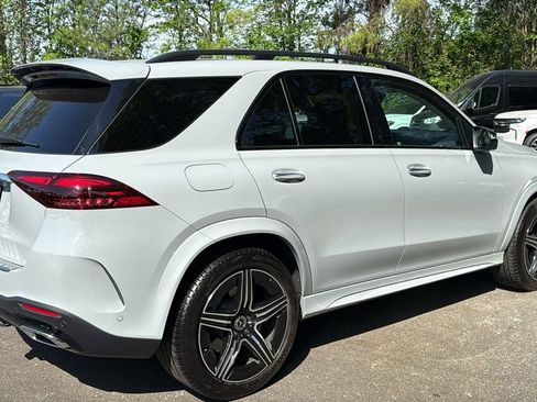 Certified 2025 Mercedes-Benz GLE 350 4MATIC image 4