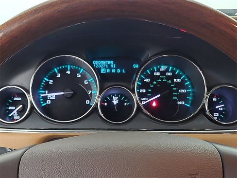 Used 2017 Buick Enclave Leather image 21