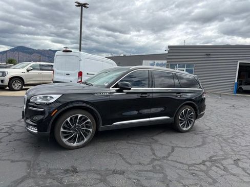 Used 2020 Lincoln Aviator Reserve w/ Equipment Group 202A AWD/4WD image 15