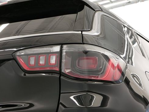 Certified 2024 Jeep Compass Limited image 20