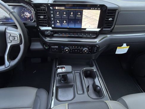 New 2026 Chevrolet Silverado 1500 ZR2 AWD/4WD image 13