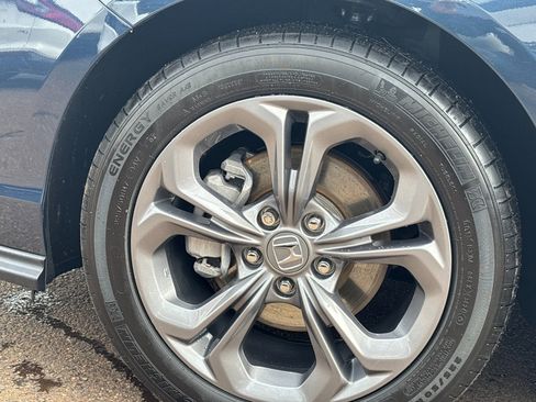 Used 2024 Honda Accord EX image 26