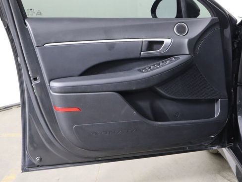 Used 2025 Hyundai Sonata SEL FWD image 19