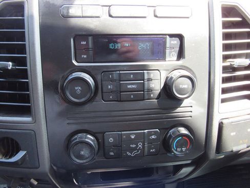 Used 2019 Ford F550 2WD Regular Cab Super Duty image 34