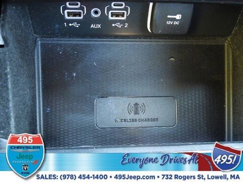 Used 2021 Jeep Grand Cherokee L Laredo w/ Luxury Tech Group I image 32