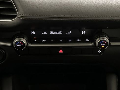 Used 2025 MAZDA MAZDA3 s image 20