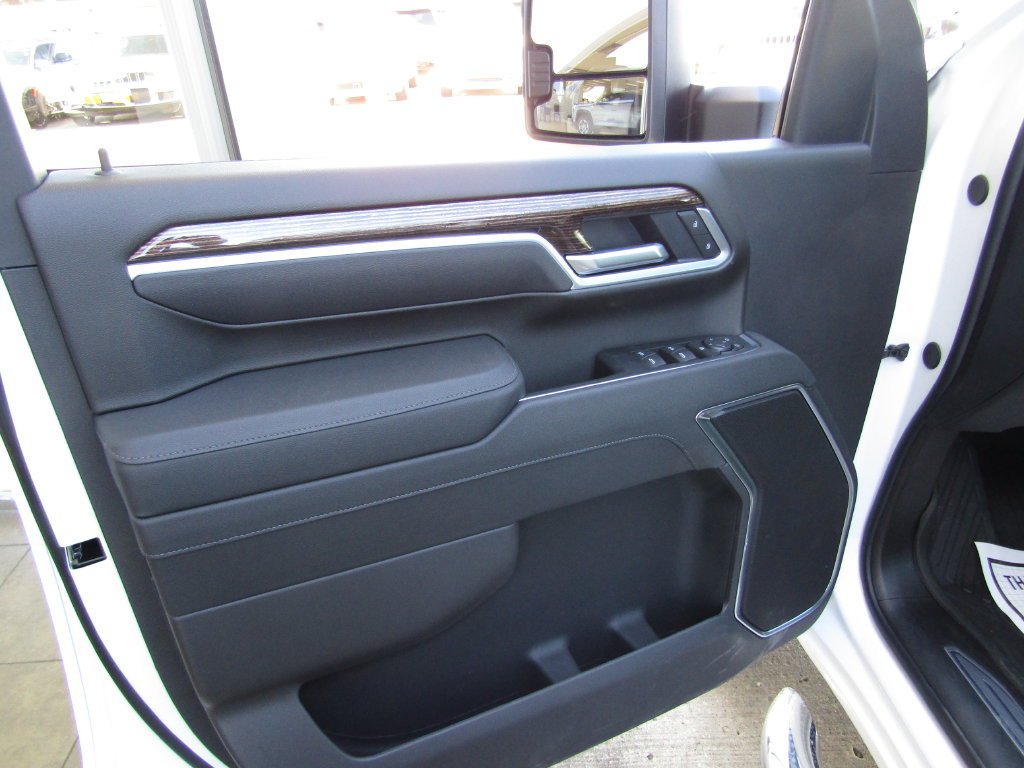 New 2026 GMC Sierra 2500 SLE AWD/4WD image 18