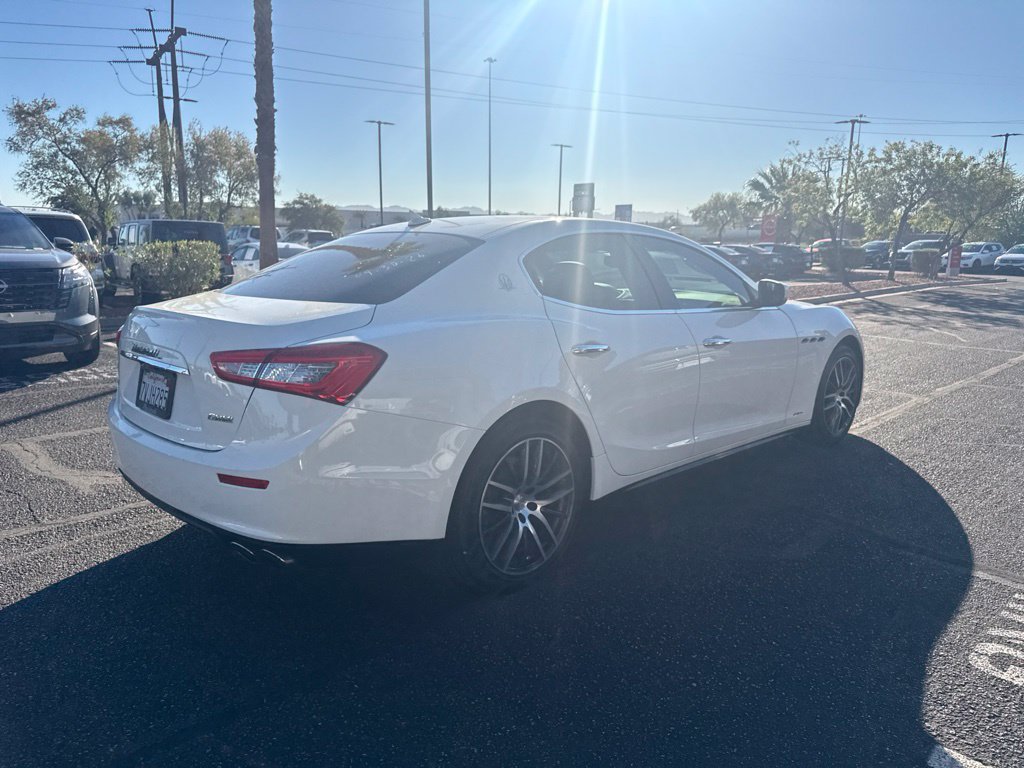 Used 2017 Maserati Ghibli RWD image 8