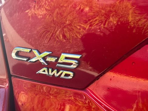 Used 2018 MAZDA CX-5 Touring w/ Preferred Equipment Package AWD/4WD image 7