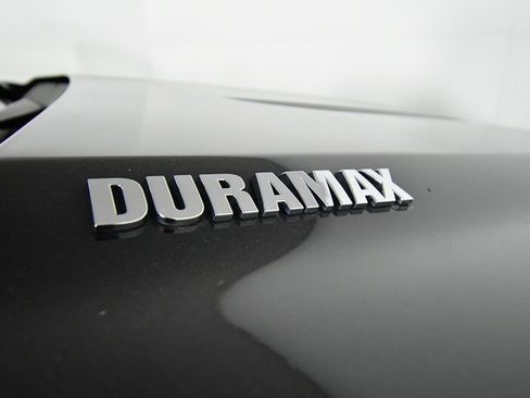 Used 2024 Chevrolet Silverado 1500 RST w/ Convenience Package II image 18