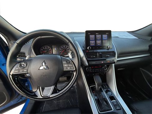 Used 2022 Mitsubishi Eclipse Cross SE FWD image 23