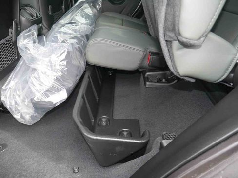 New 2026 Jeep Gladiator Mojave AWD/4WD image 18