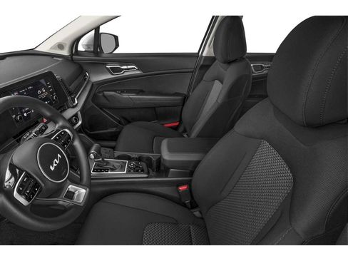 Used 2023 Kia Sportage LX FWD image 9
