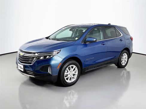 Used 2024 Chevrolet Equinox LT AWD/4WD image 5