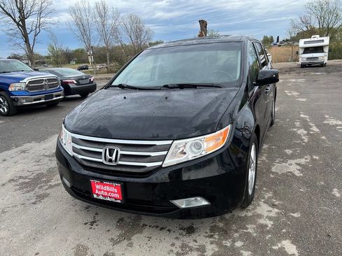 Used 2013 Honda Odyssey Touring image 1