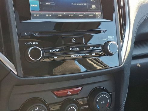 Used 2019 Subaru Impreza 2.0i Premium image 17