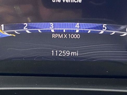 Certified 2024 Jeep Grand Cherokee Altitude image 3