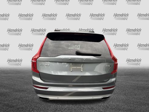 Used 2020 Volvo XC90 T6 Momentum AWD/4WD image 9