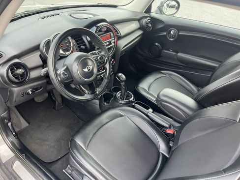 Used 2014 MINI Cooper 2-Door Hardtop image 10