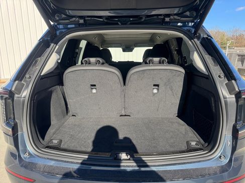 New 2025 Volvo EX90 Ultra image 15