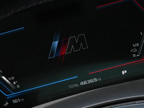 Used 2023 BMW XM AWD/4WD image 26