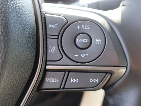 Used 2023 Toyota Camry SE FWD image 28