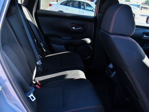 Used 2025 Honda HR-V Sport image 40
