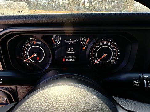 New 2026 Jeep Gladiator Sport image 24