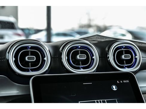 New 2026 Mercedes-Benz GLC 300 4MATIC image 14