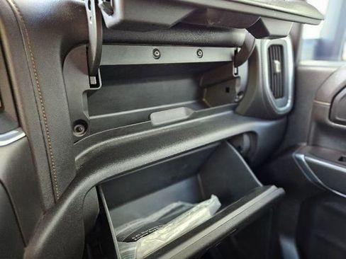 Used 2023 GMC Sierra 2500 AT4 w/ Gooseneck/5TH Wheel Package image 26