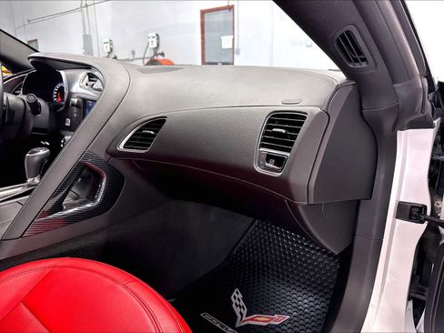 Used 2019 Chevrolet Corvette Stingray Coupe w/ Battery Protection Package RWD image 17