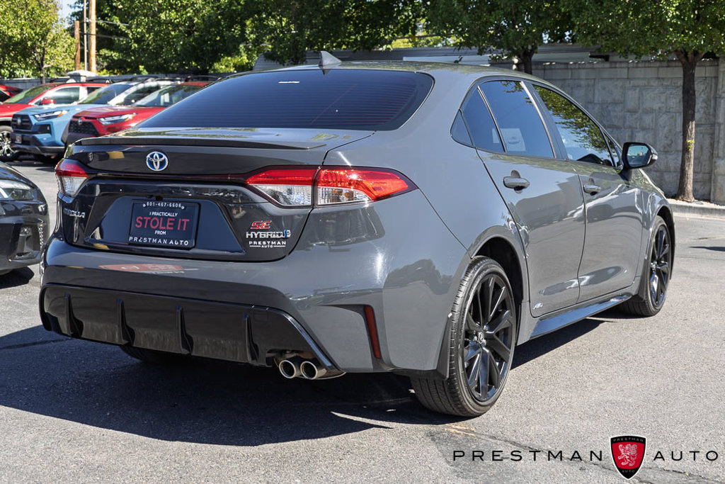 Used 2024 Toyota Corolla SE w/ SE Package AWD/4WD image 17