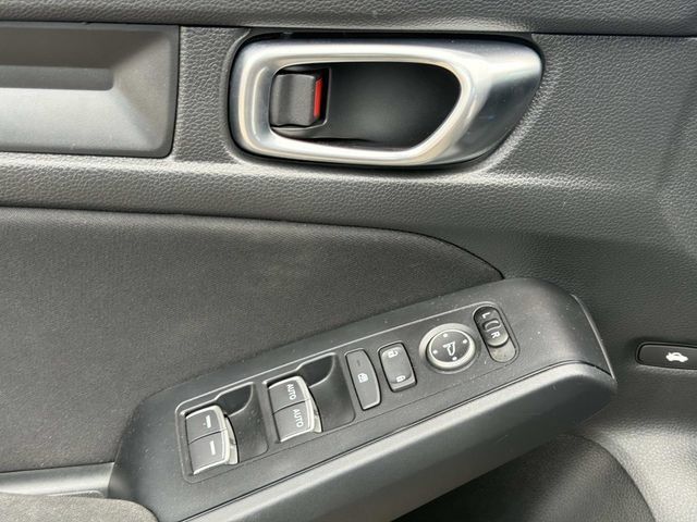 Used 2023 Honda Civic Sport image 25