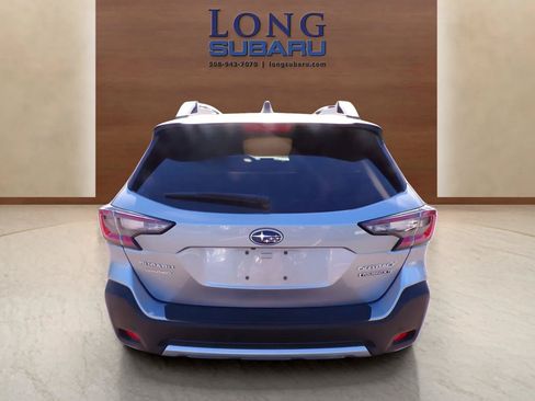 Certified 2025 Subaru Outback Touring XT AWD/4WD image 4