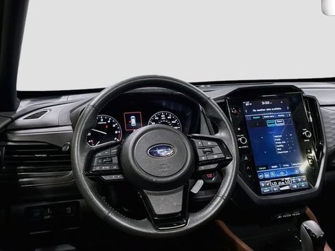 Used 2025 Subaru Forester Touring AWD/4WD image 19