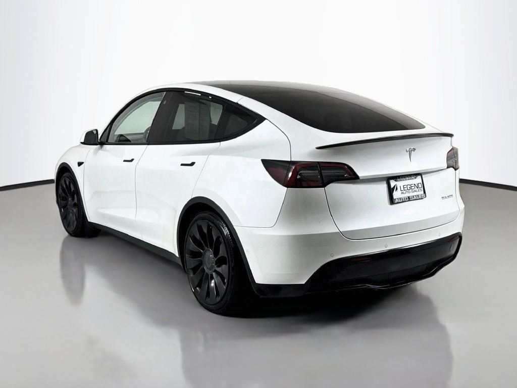 Used 2022 Tesla Model Y Performance AWD/4WD image 9