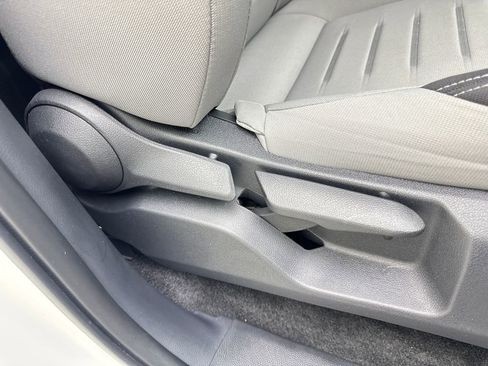 Used 2024 Toyota Tacoma TRD Off-Road AWD/4WD image 48