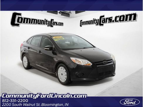 Used 2014 Ford Focus SE image 1
