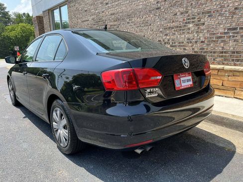 Used 2014 Volkswagen Jetta SE FWD image 3