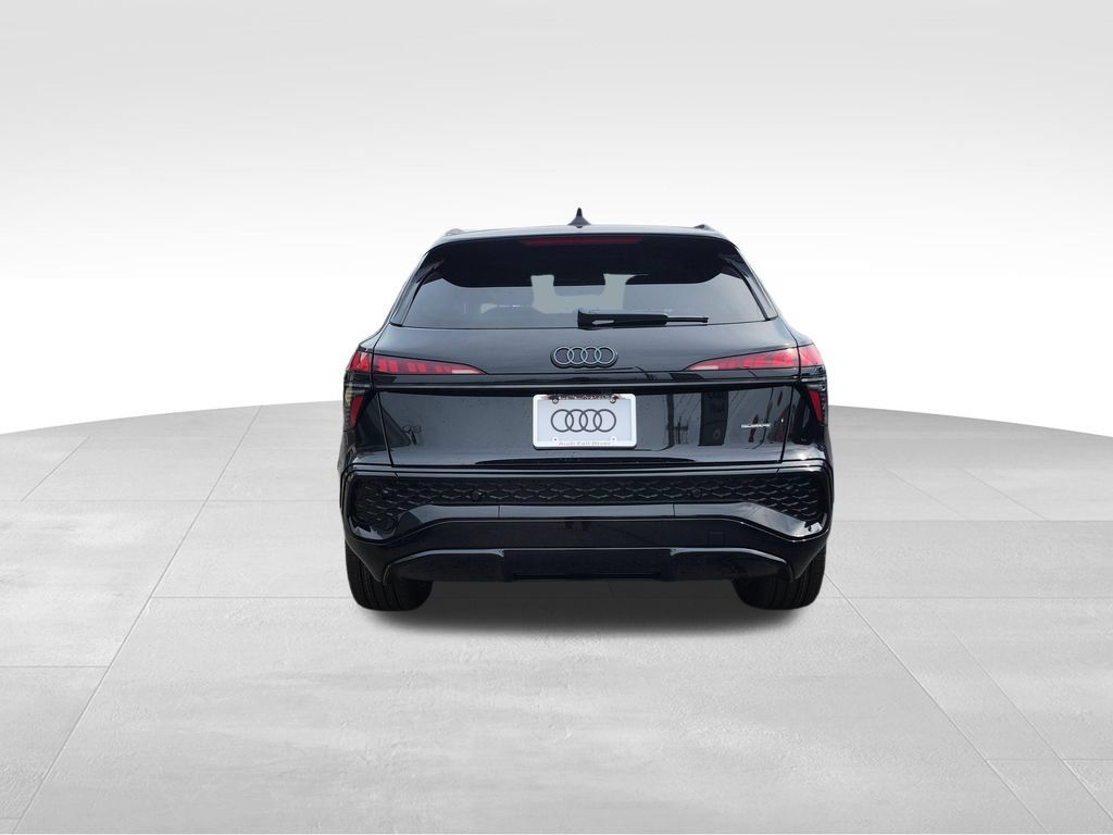 New 2026 Audi Q3 quattro 2.0T AWD/4WD image 6