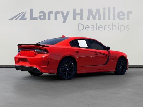 Used 2022 Dodge Charger R/T w/ Plus Group RWD image 6