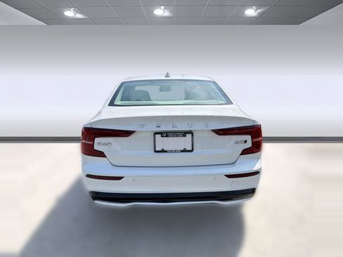 Certified 2024 Volvo S60 B5 Plus w/ Climate Package AWD/4WD image 10