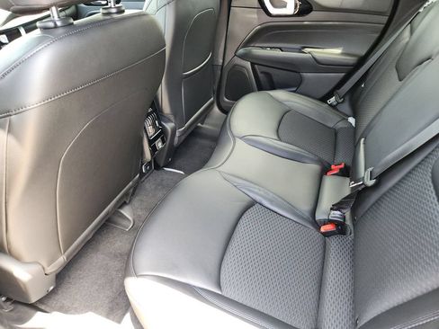 New 2026 Jeep Compass Latitude AWD/4WD image 20